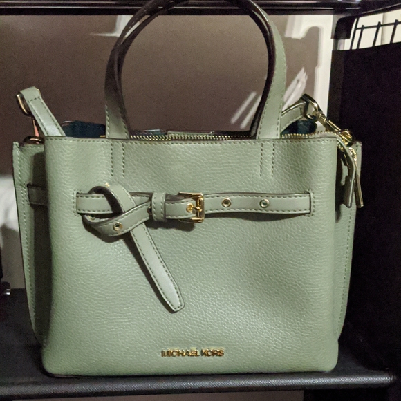 NWOT Michael Kors Olive Satchel - Picture 1 of 5